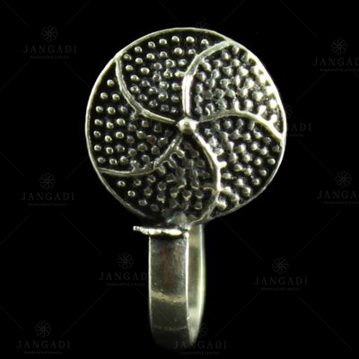 Silver Oxidied Fancy Design Noise Pin