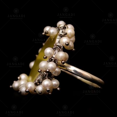 STERLING SILVER MONALISA STONE AND PEARL RING