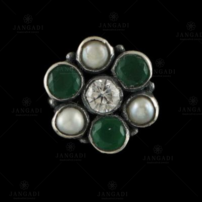OXIDIZED SILVER PEARL CZ AND GREEN HYDRO NOSE PIN