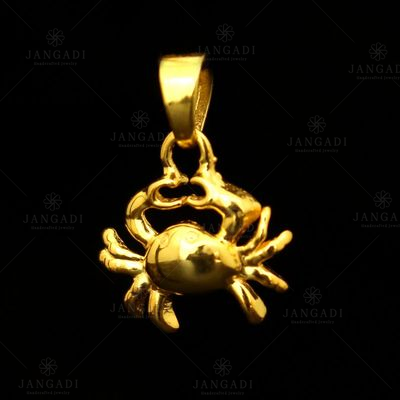 GOLD PLATED PENDANT