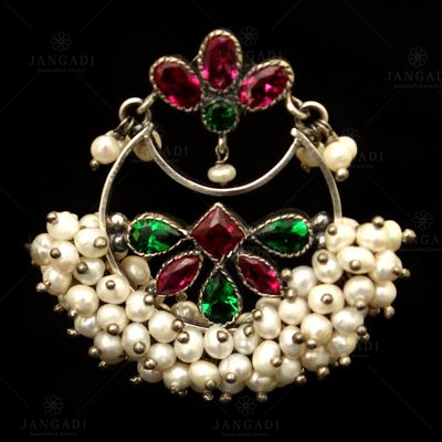 OXIDIZED SILVER RED AND GREEN CORUNDUM WITH PEARL BEADS EARRING