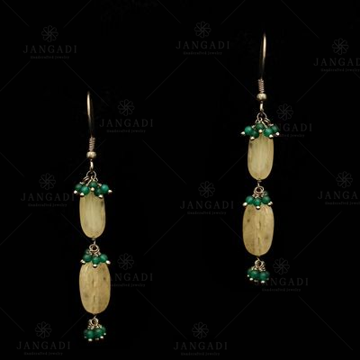 OXIDIZED SILVER ONYX AND GREEN BEADS EARRINGS