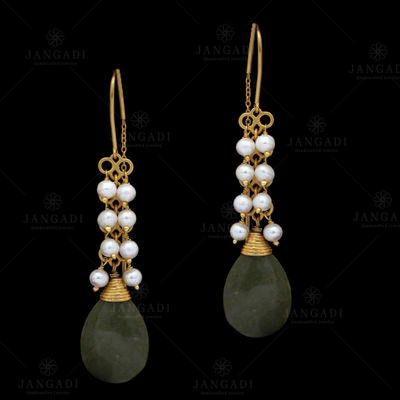 GOLD PLATED GREEN PEAR AND PEARL BEADS EARRINGS