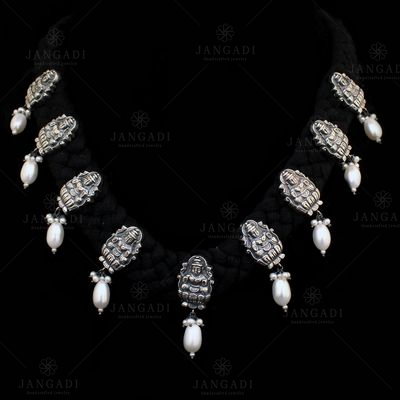 OXIDIZED SILVER PEARL BEADS LAKSHMI THREAD NECKLACE
