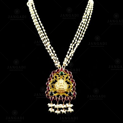 GOLD PLATED RED AND GREEN CORUNDUM LAKSHMI NECKLACE WITH PEARL BEADS