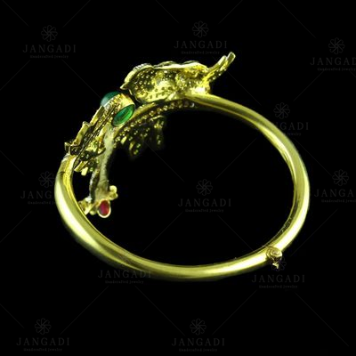 GOLD PLATED CZ  GREEN AND RED ONYX BANGLE