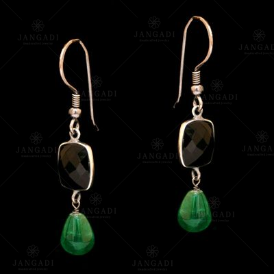 STERLING SILVER BLACK ONYX AND GREEN PEAR BEAD EARRINGS