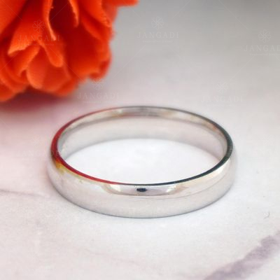 92.5 STERLING SILVER BAND RING